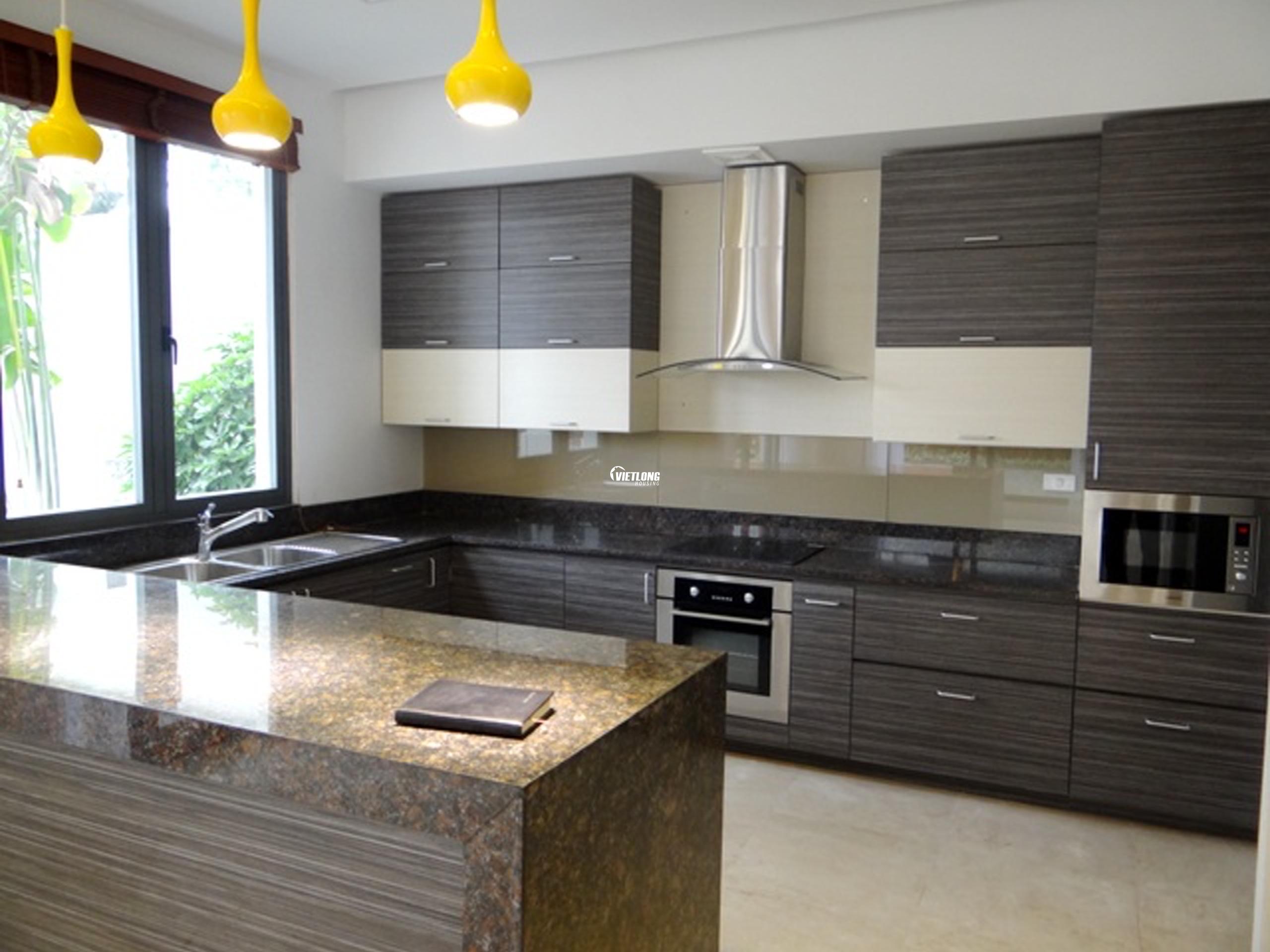 ban biet thu khu T3 Ciputra view song7