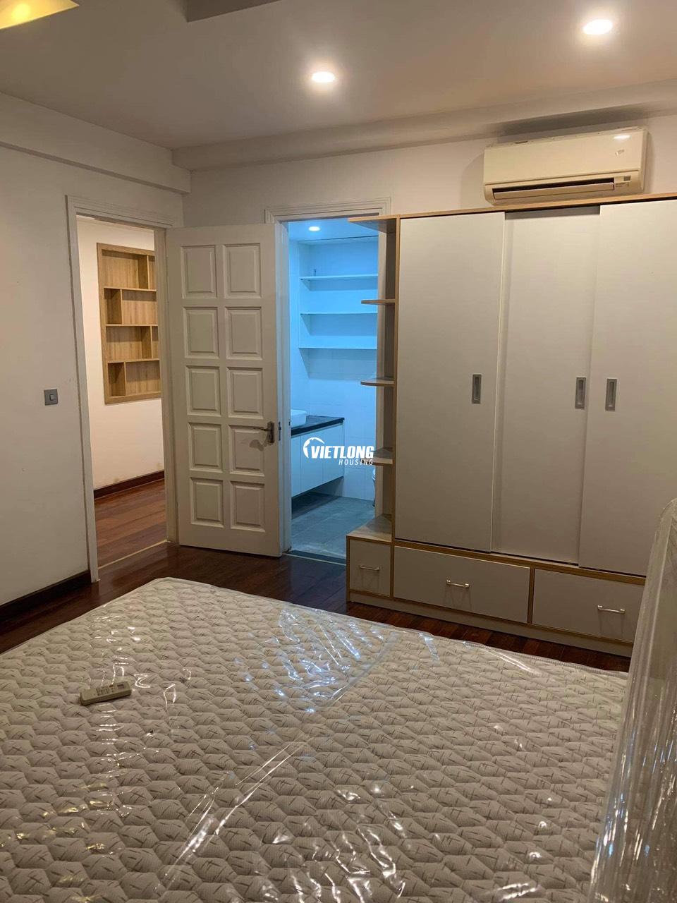 bán căn hộ tòa E4 Ciputra (5)