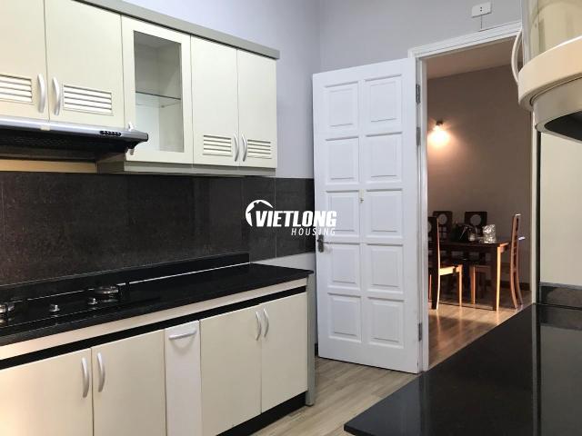 ban chung cu E5 Ciputra (4)