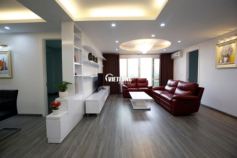 Căn hộ nội thất hiện đại 153m2 4 phòng ngủ cho thuê tại E1 (1) Căn hộ nội thất hiện đại 153m2 4 phòng ngủ cho thuê tại E1