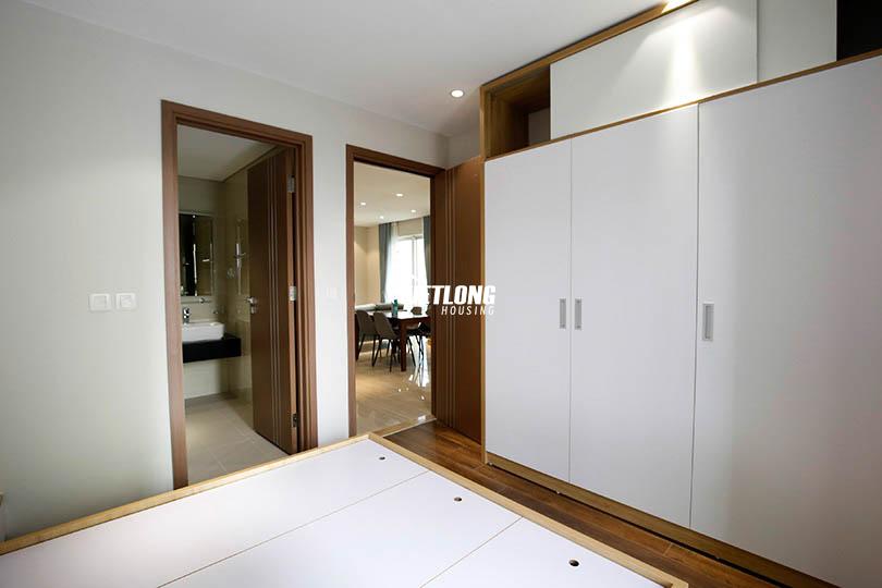 Chính chủ bán căn hộ Ciputra tòa L4 72m2 2 phòng ngủ view sân golf (7)