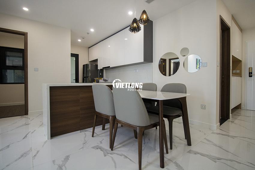 Cho thuê căn hộ 02 phòng ngủ tầng cao View thoáng tại Sunshine City Hà Nội (4)