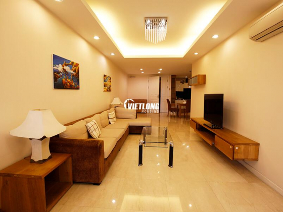 Cho thuê căn hộ nhà P2 Ciputra 145m2 3 phòng ngủ view hồ
