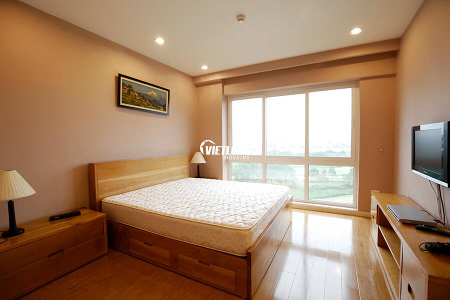 Cho thuê căn hộ nhà P2 Ciputra 145m2 3 phòng ngủ view hồ (6)