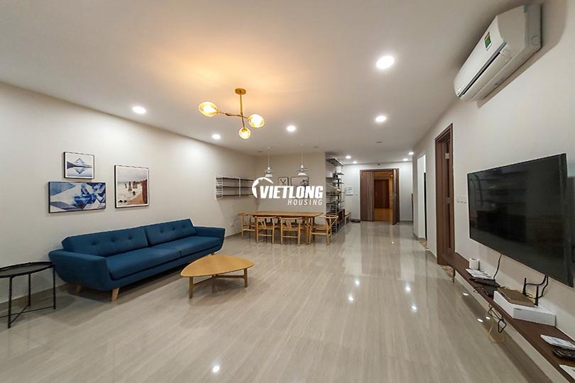 z2398495858818_8ad4b0b8578604bc62d15f52d2edd21e