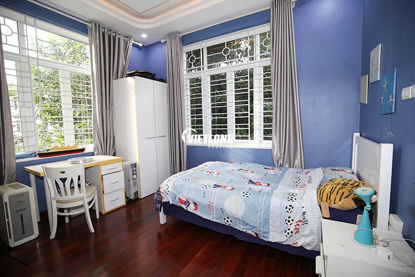 Biệt thự nhiều ánh sáng, sửa chữa đẹp cho thuê tại khu C Ciputra (8)