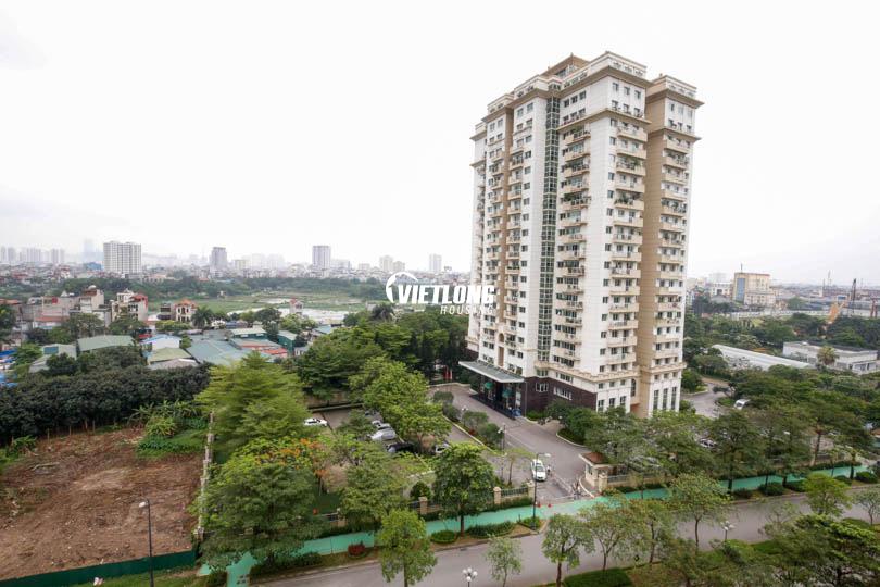 Cho thuê căn hộ 182m2 4 phòng ngủ, ban công rộng nhiều ánh sáng (1) Cho thuê căn hộ 182m2 4 phòng ngủ, ban công rộng nhiều ánh sáng