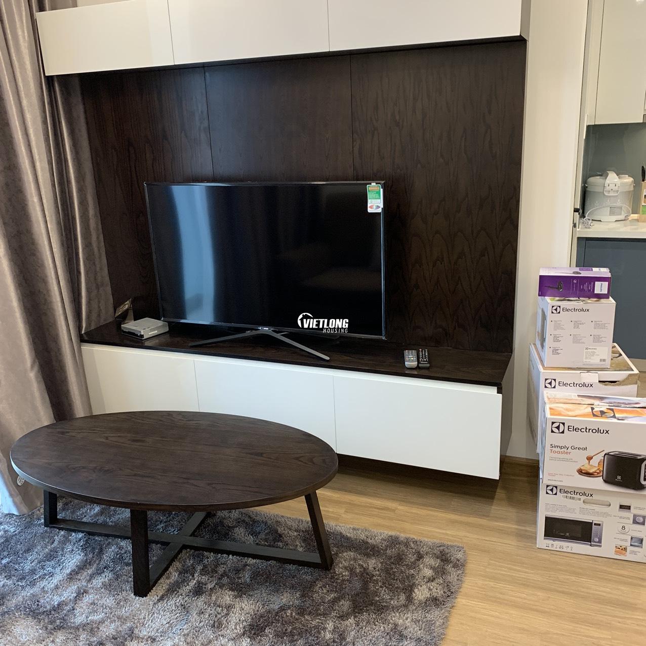 Bán căn hộ 02 PN full nội thất tòa M2 Vinhomes Metropolis giá 6.2 tỷ bao phí chuyển nhượng (2) Bán căn hộ 02 PN full nội thất tòa M2 Vinhomes Metropolis giá 6.2 tỷ bao phí chuyển nhượng