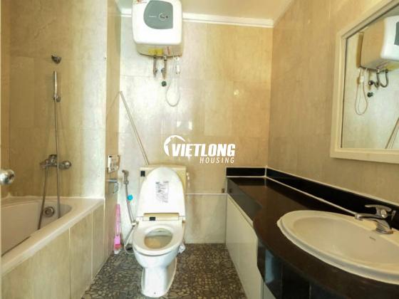 Căn hộ tầng cao 182m2 4 phòng ngủ tại P2 cho thuê