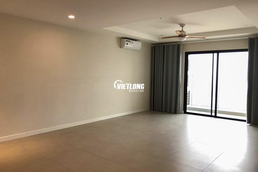 Cho thuê căn hộ 02 phòng ngủ nội thất cơ bản Giá 12trtháng tại Kosmo Tây Hồ (1)