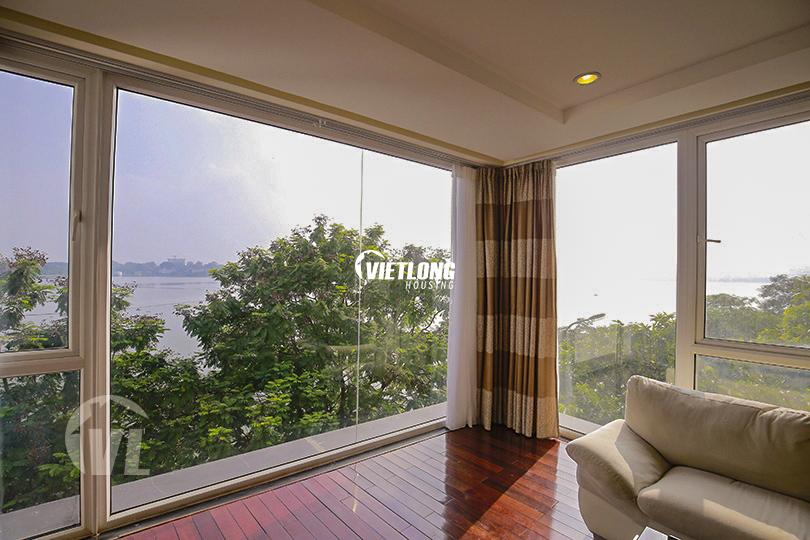 Lake-view-Spacious-1-bedroom-apartment-in-Yen-Phu-Village-32