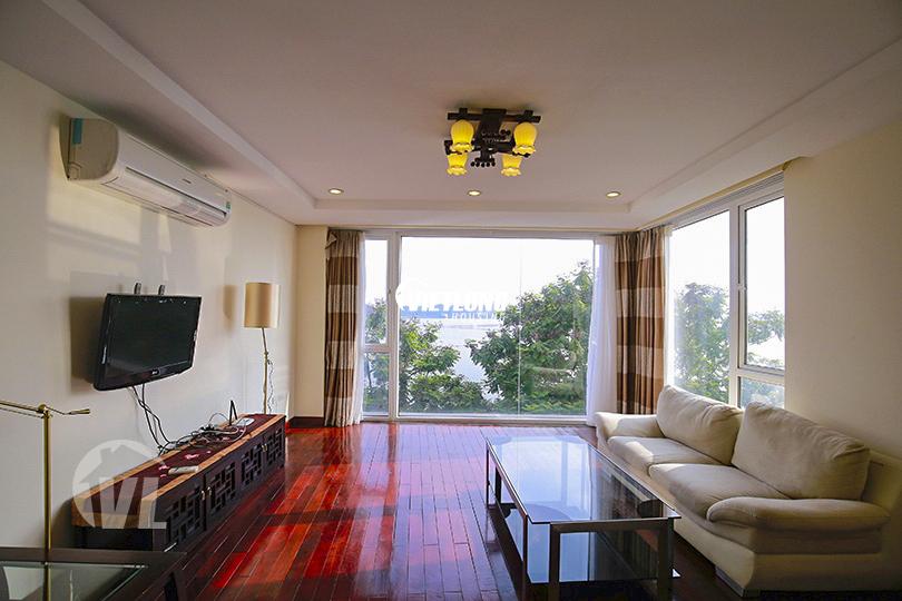 Lake-view-Spacious-1-bedroom-apartment-in-Yen-Phu-Village-34