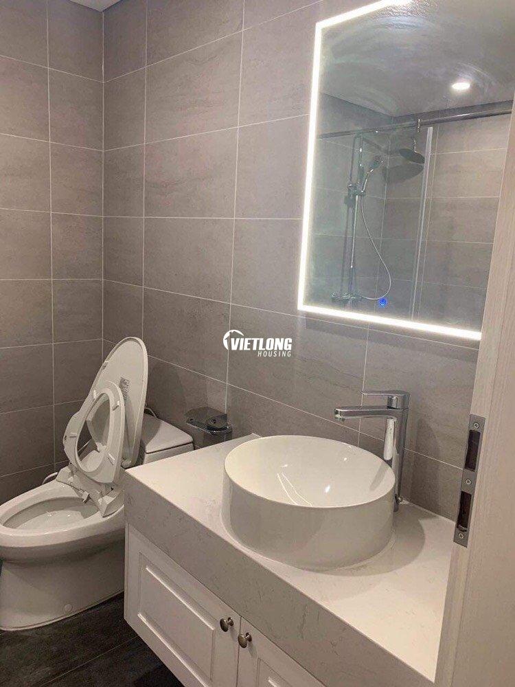 z2438123702485_0f6460289d964f90f2e66cb94b9fbab8