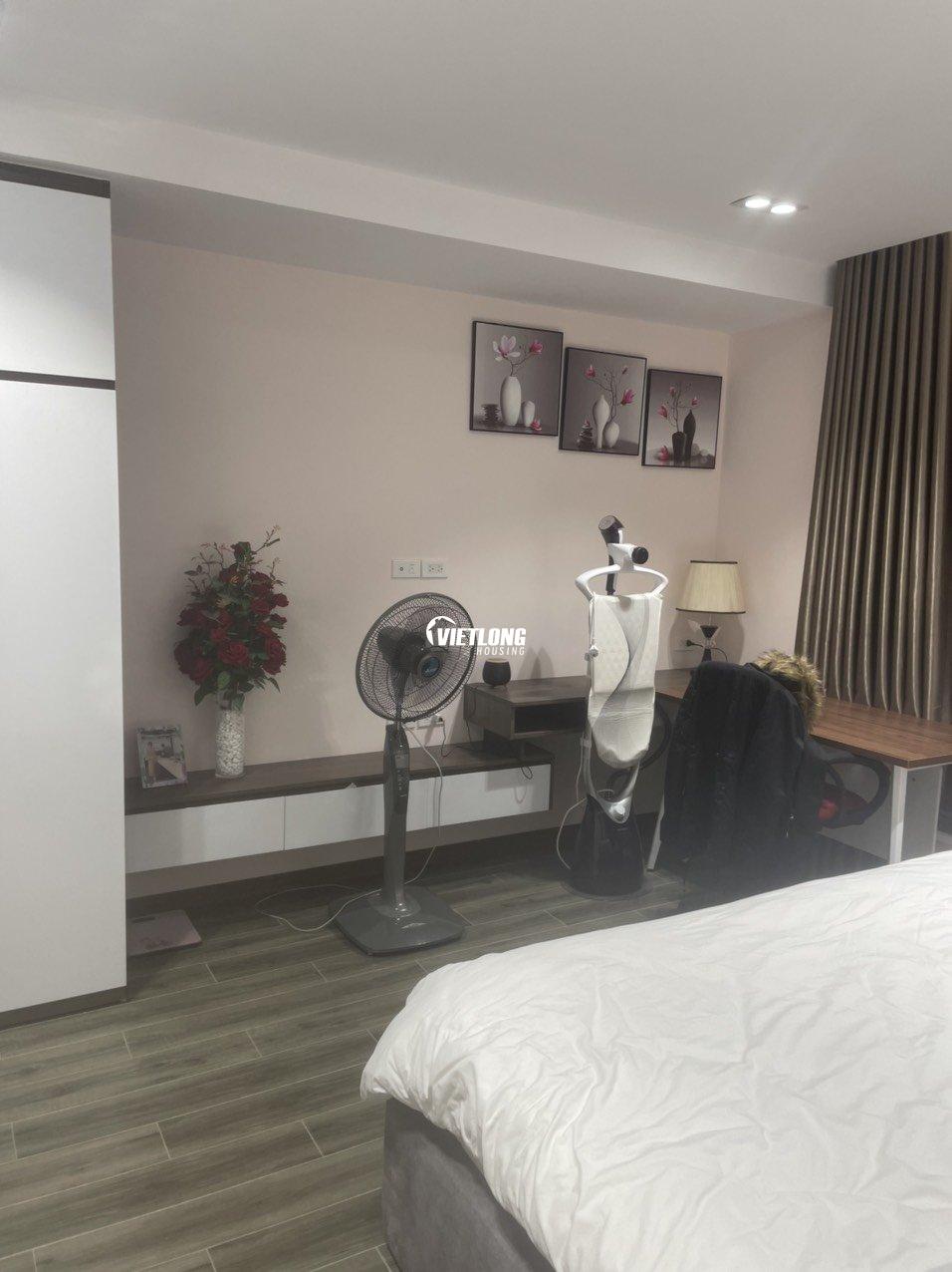 Bán căn hộ 02 phòng ngủ giá 5.8 tỷ đầy đủ nội thất tại 59 Đường Xuân Diệu, Tây Hồ (2)