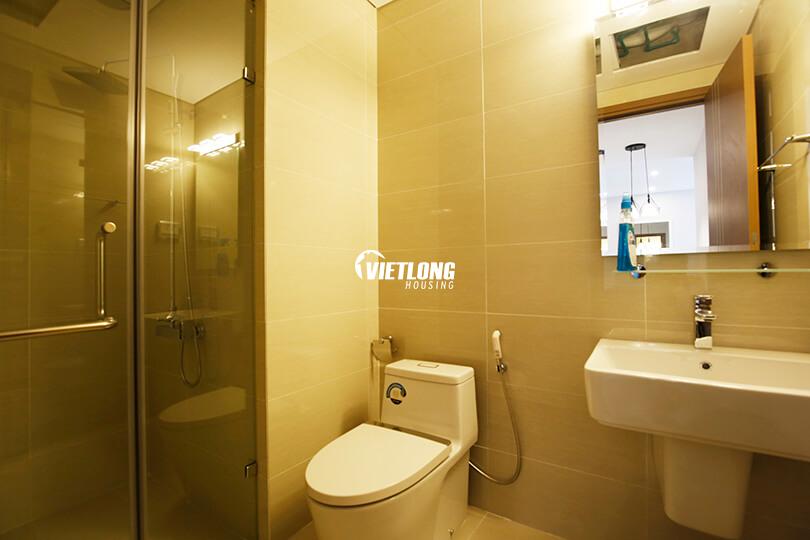 Bán căn hộ tòa L4 2 phòng ngủ giá 2.4 tỷ (10)