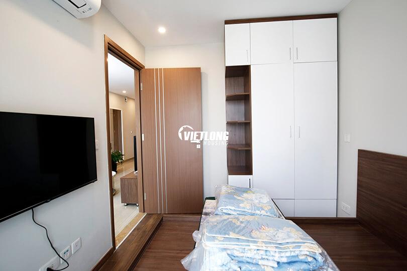 Bán căn hộ tòa L4 2 phòng ngủ giá 2.4 tỷ (7)