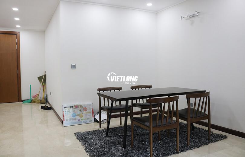 Bán căn hộ tầng thấp 114m2 3 phòng ngủ tại tòa L2 Ciputra (3)