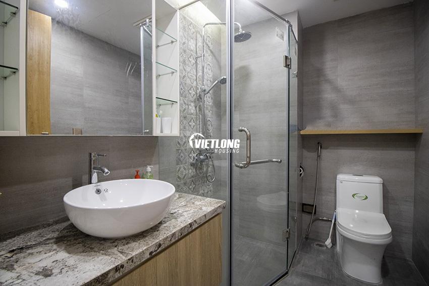 Cho thuê căn hộ 02 PN nội thất hiện đại chỉ với 18 triệu-tháng tại Quảng An Tây Hồ (17)