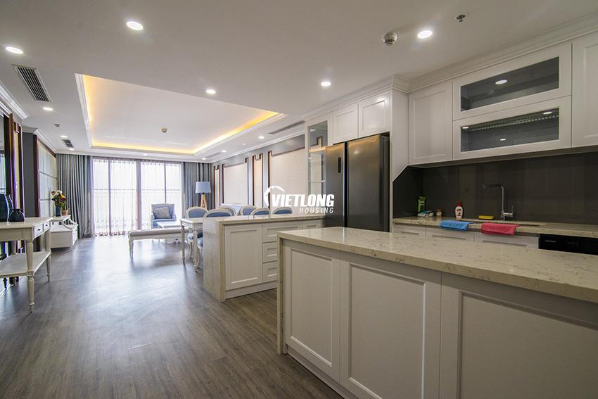 Cho thuê căn hộ 03 phòng ngủ nội thất đẹp view Hồ Tây Giá 53.5 triệu-tháng (1)