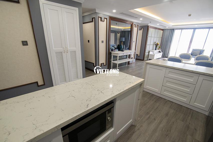 Cho thuê căn hộ 03 phòng ngủ nội thất đẹp view Hồ Tây Giá 53.5 triệu-tháng (12)