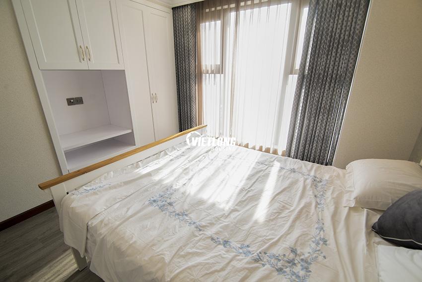 Cho thuê căn hộ 03 phòng ngủ nội thất đẹp view Hồ Tây Giá 53.5 triệu-tháng (23)