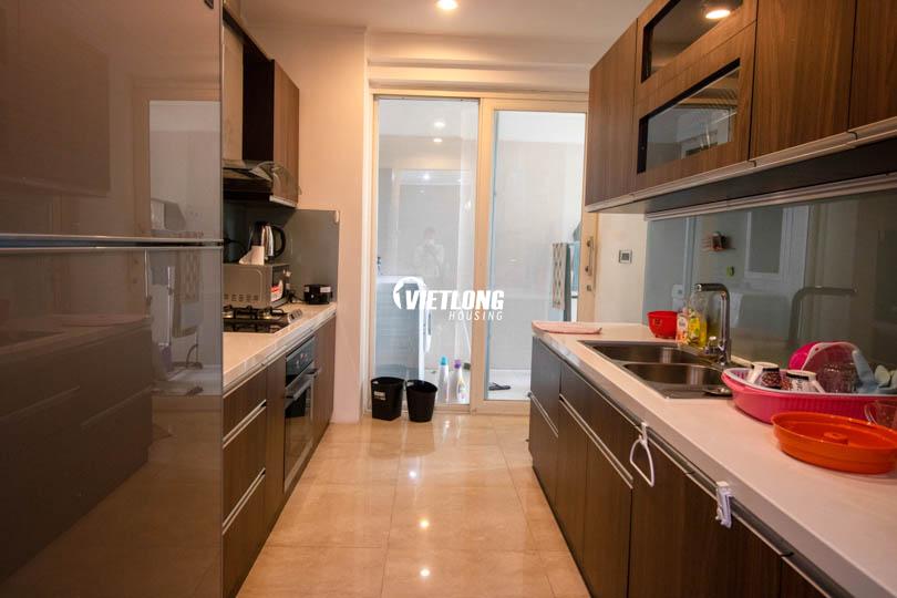 Cho thuê căn hộ 114m2 3 phòng ngủ tại L1 Ciputra (2)