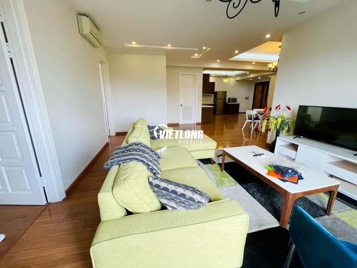 Cho thuê căn hộ 153m2 3 phòng ngủ bếp mở nội thất đẹp (3) Cho thuê căn hộ 153m2 3 phòng ngủ bếp mở nội thất đẹp