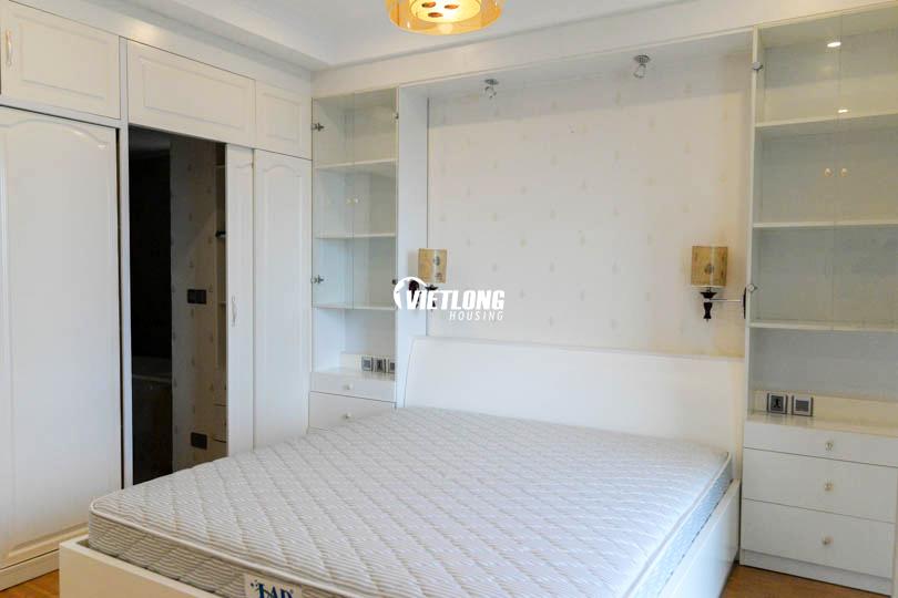 Cho thuê căn hộ 154m2 3 phòng ngủ tại L1 Ciputra (11)