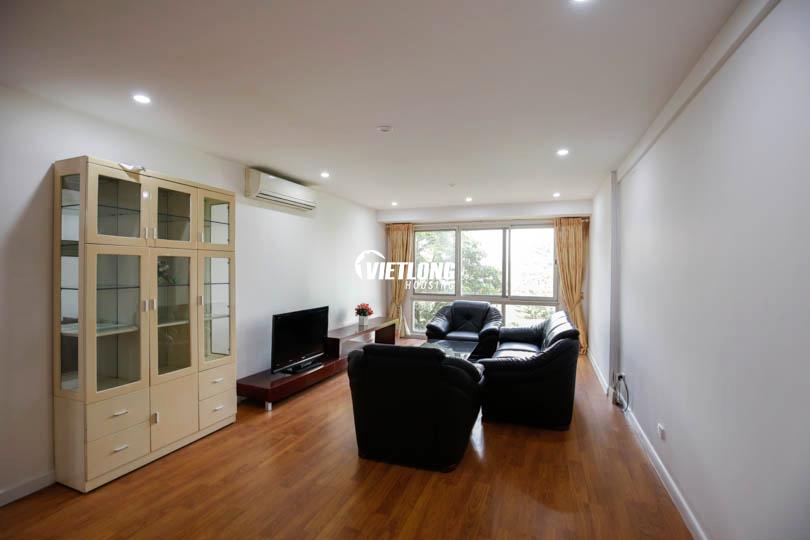 Cho thuê căn hộ 182m2 4 phòng ngủ tại P1 (3)