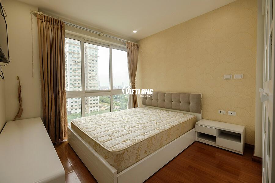 Cho thuê căn hộ 182m2 4 phòng ngủ đủ đồ tại P2 (7)