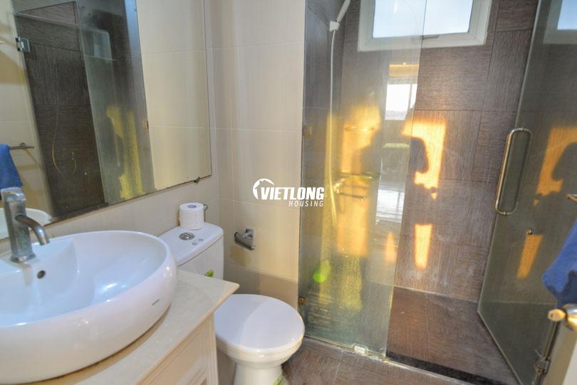 Căn hộ 153m2 3 phòng ngủ phòng khách rộng cho thuê (10)