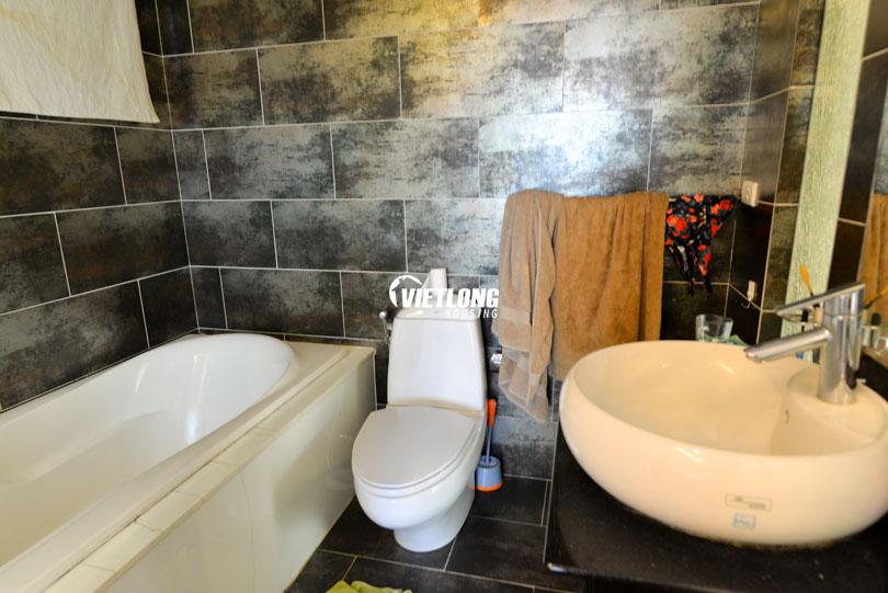 Căn hộ 153m2 3 phòng ngủ phòng khách rộng cho thuê (4)