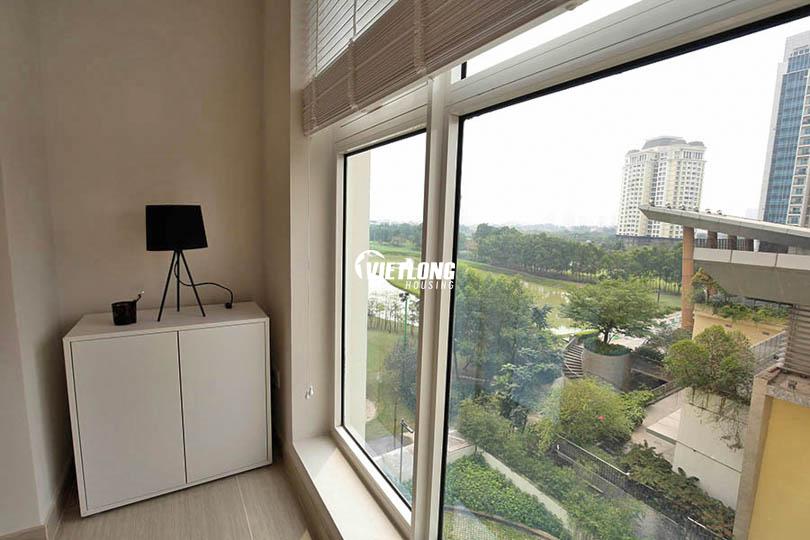 Căn hộ sang trọng phòng khách rộng nhiều ánh sáng cho thuê tại L3 Ciputra (3)