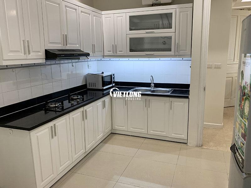 Cho thuê căn hộ 145m2, 3 phòng ngủ đủ đồ (8)